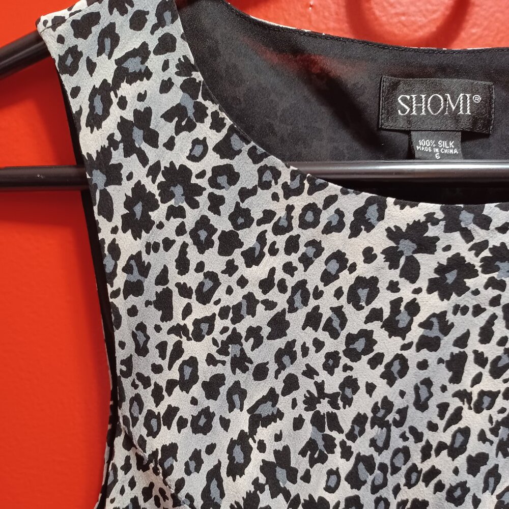 SHOMI size 6 dress